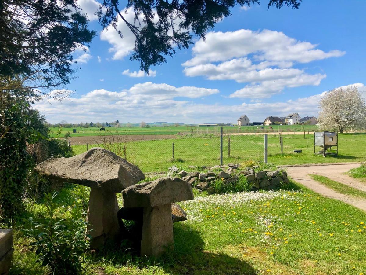Wandertraum Johann - Fewo Eifel Kruft Bagian luar foto